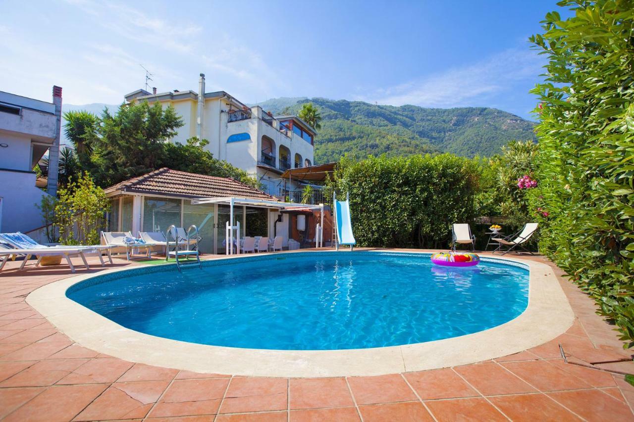 Villa Panorama Castellammare di Stabia Exterior foto